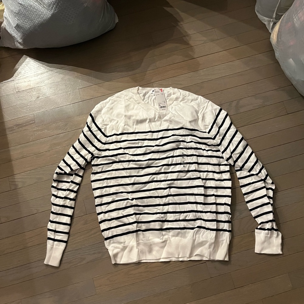 NWT Uniqulo Striped Long Sleeve